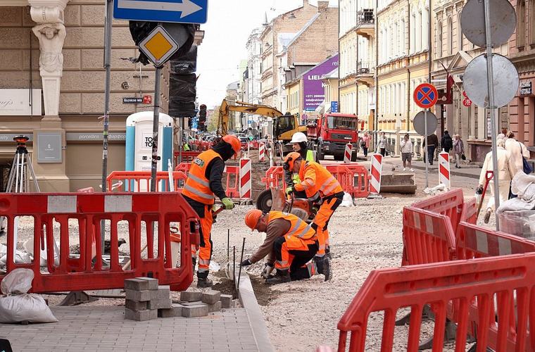 Krustpunktā diskusija: Kas notiek ar satiksmi Rīgā?