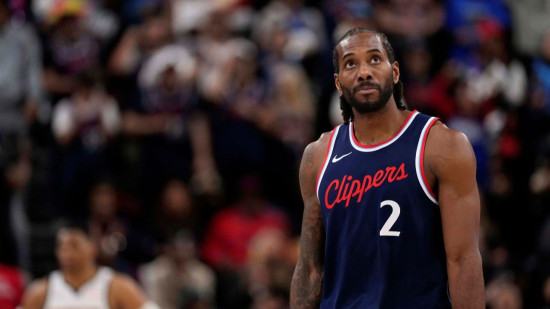 ''Clippers'' saņem pamatīgu triecienu: vai NBA vēsturē bijuši vēl bargāki sodi?