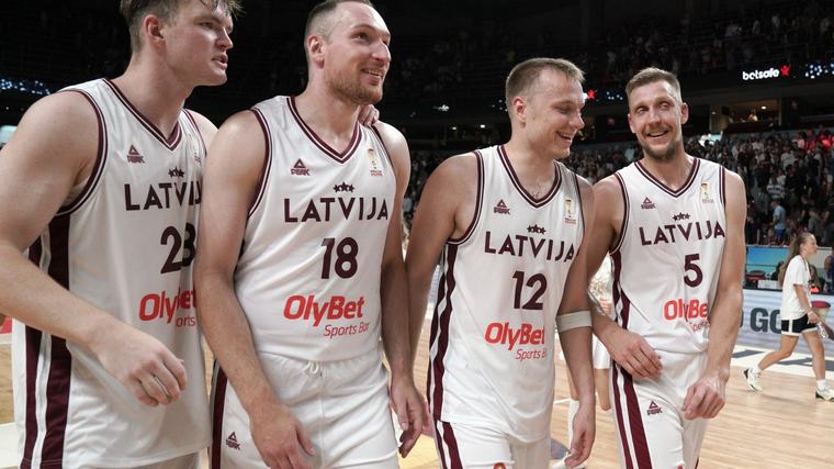 Porziņģa statuss izlasē, miljoni Rīgas futbolā, uzvara Arēnā un neparastais pasaules sudrabs: dienas apskats sportā
