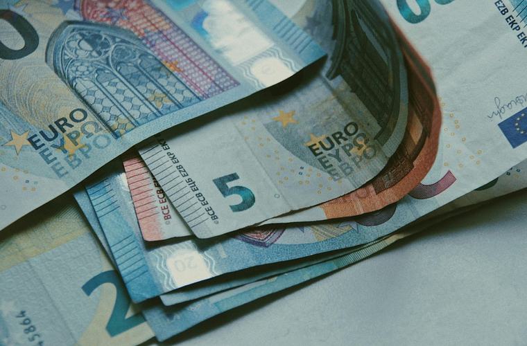 KNAB rosina pārmaiņas partiju tēriņiem priekšvēlēšanu izdevumiem