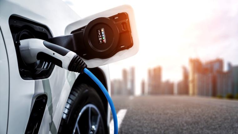 Elektroauto tirgus smaguma centrs pārcēlies uz kompakto segmentu