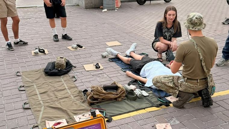 Palīdzēs ne tikai iepriekš sagatavoti plāni, bet spēja reaģēt. Latvijas slimnīcas pārstāvji apgūst ukraiņu pieredzi