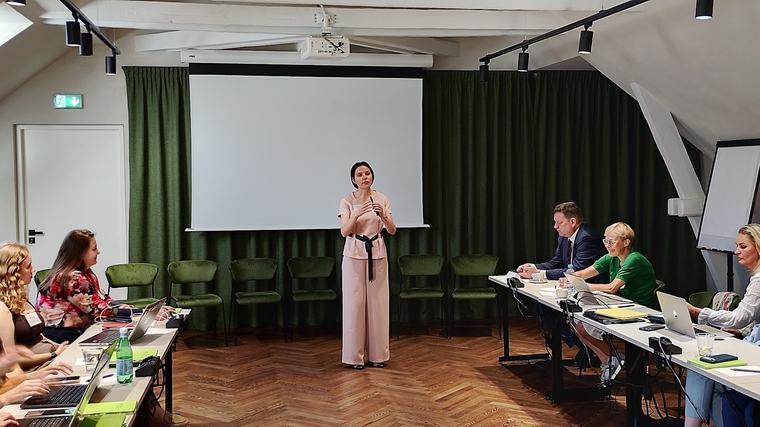 Mākslīgā intelekta politiku pēta ar skatu uz Latviju – Tatjana Titareva