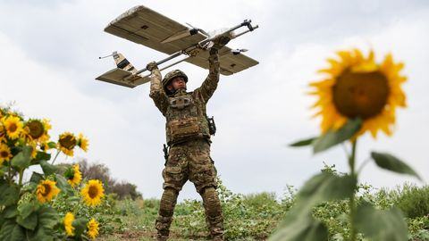 Agresori uz Ukrainu raidījuši dažādu tipu raķetes un 166 lidrobotus