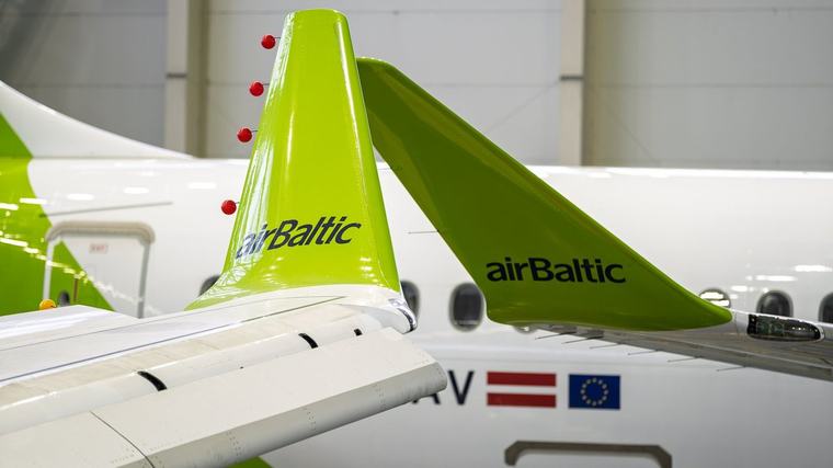 "airBaltic" vienojies par starpfinansējuma nosacījumiem līdz 257 miljonu eiro; emitēs jaunas obligācijas (plkst. 20:50)