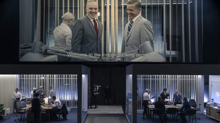 Biļetes izķēra paši igauņi. Ar ko īpaša viesizrāde "Tīrs bizness" Dailes teātrī