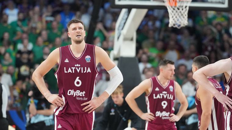 "Es tos čaļus saprotu…" Rolands Freimanis par Porziņģi un iemesliem, kāpēc spēlētāji atsaka izlasei
